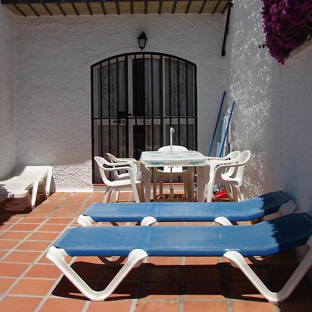 Pinos 11 Menyber Διαμέρισμα Nerja Εξωτερικό φωτογραφία