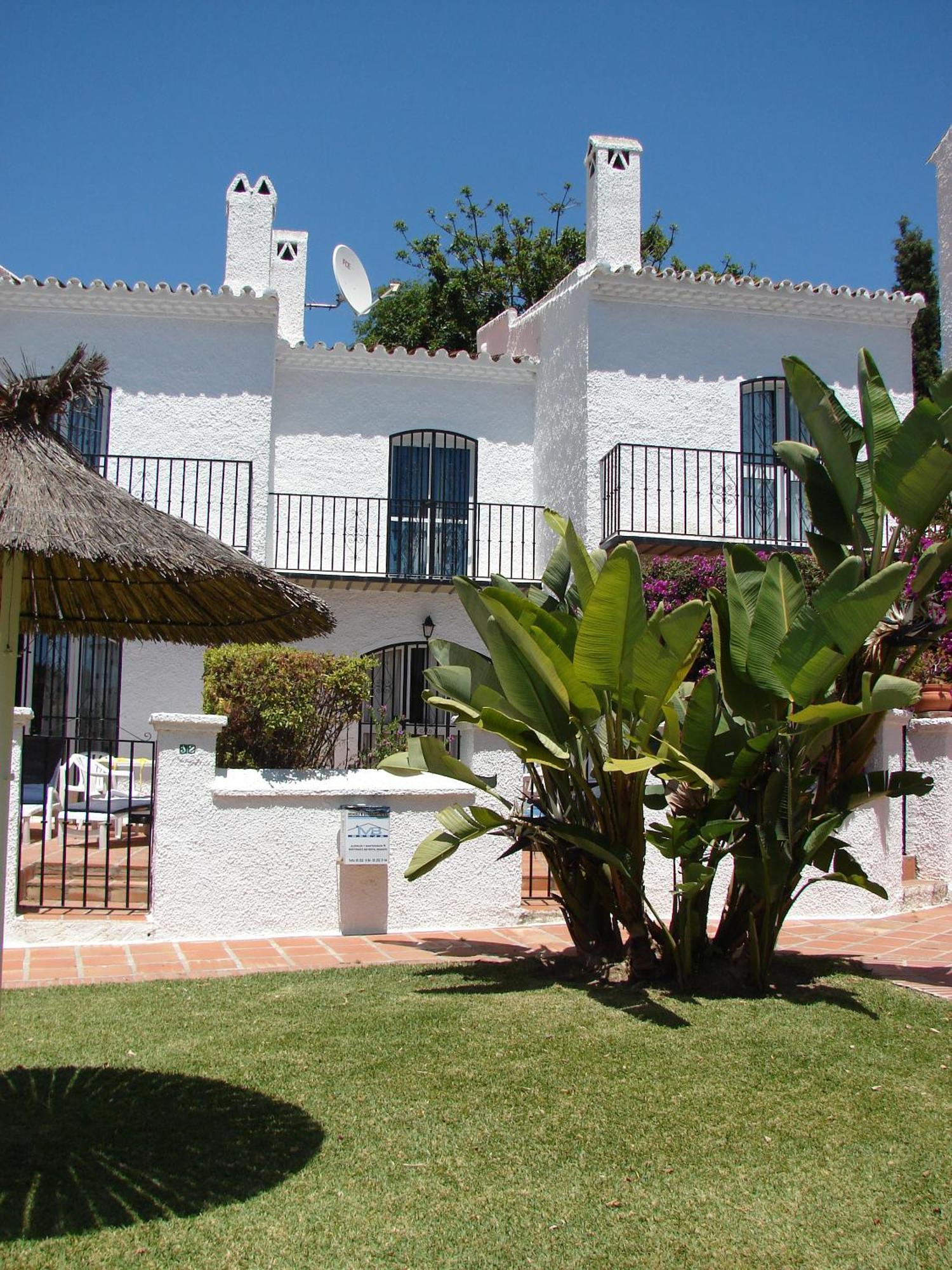 Pinos 11 Menyber Διαμέρισμα Nerja Εξωτερικό φωτογραφία
